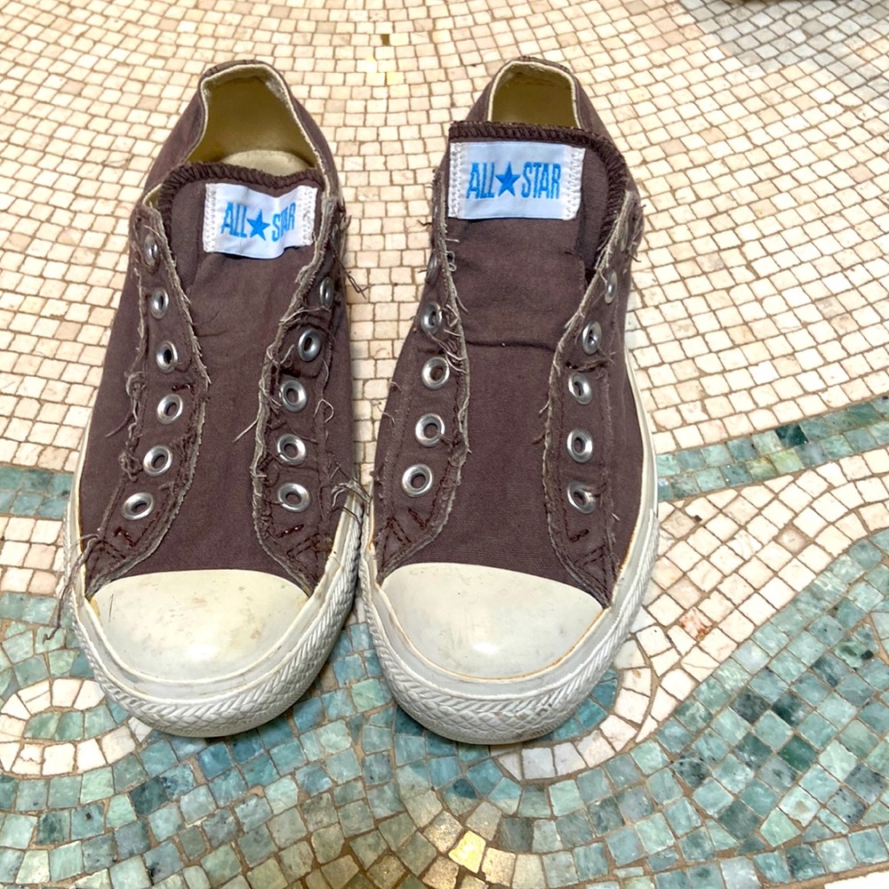Converse All Star Brown no lace sneakers sz Men’s 6.5